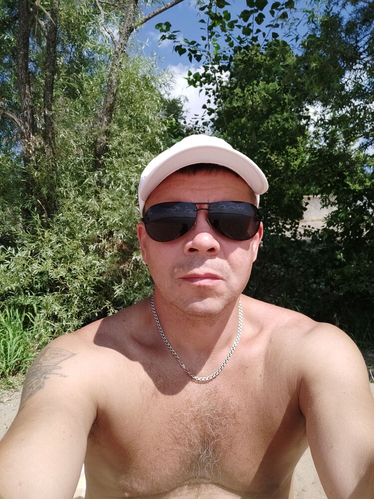  33461151  , 47 ,    