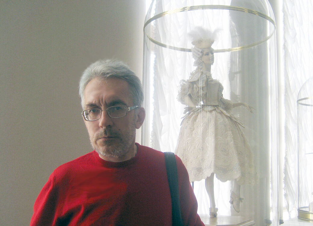  44278651  Sergey, 64 ,    
