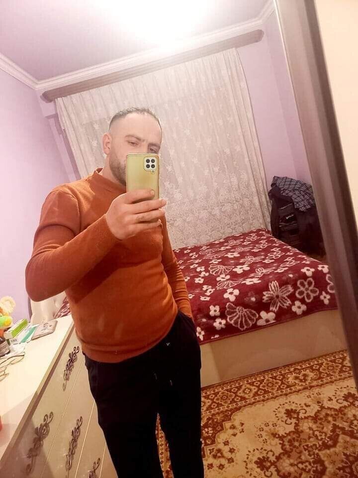  42877651  , 35 ,    