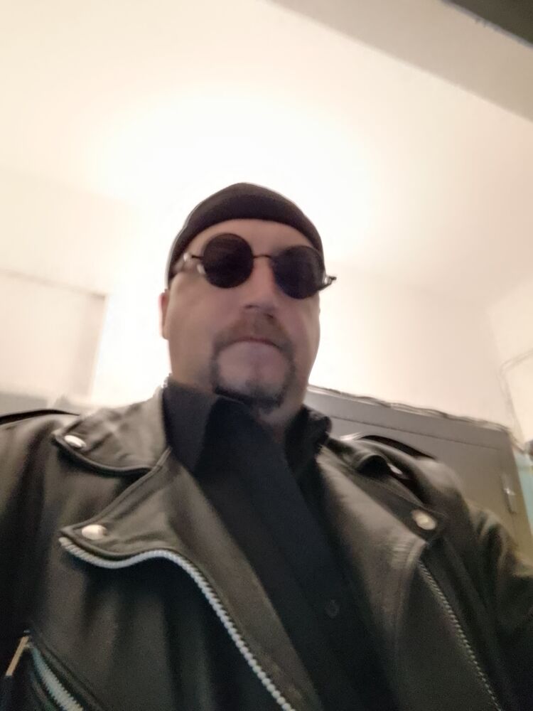  42094721  , 48 ,    