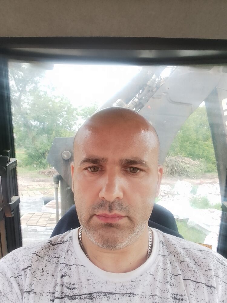  45590711  , 44 ,    