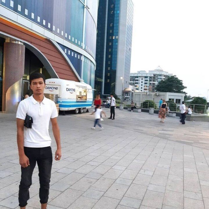  ,   Axrorjon, 27 ,   ,   , c 