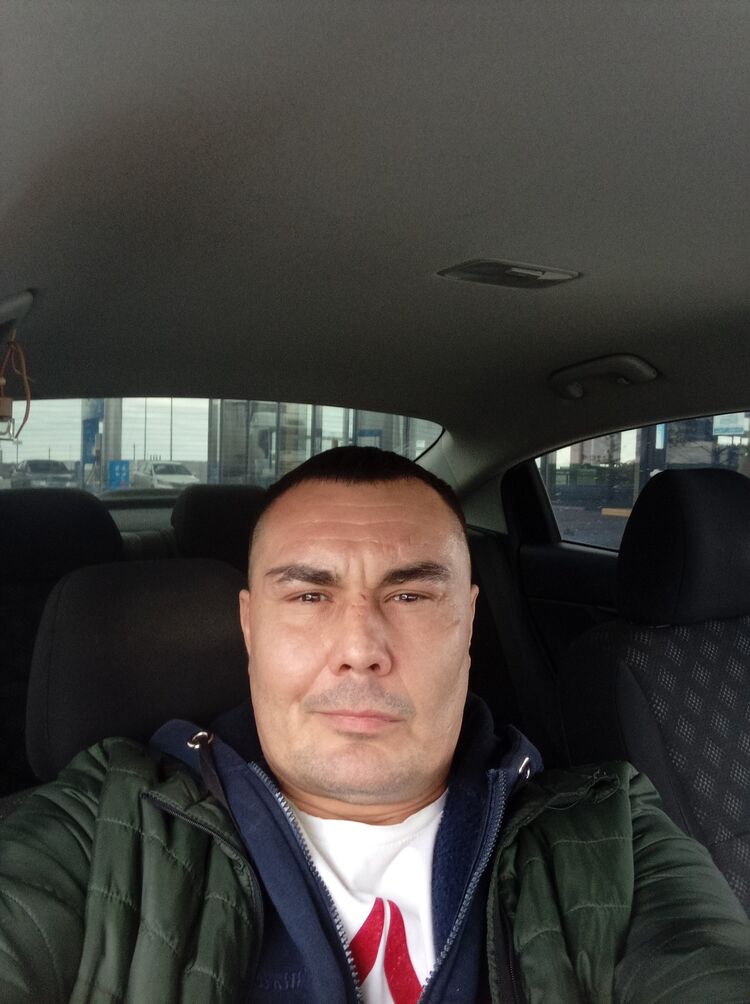  44364011  , 46 ,    --