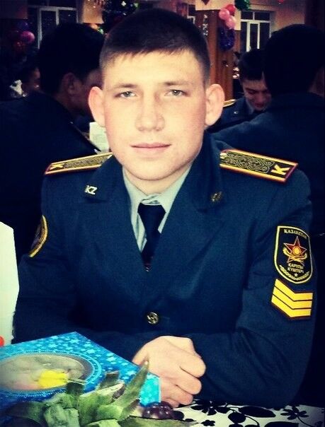  6381691  Alexandr, 32 ,    
