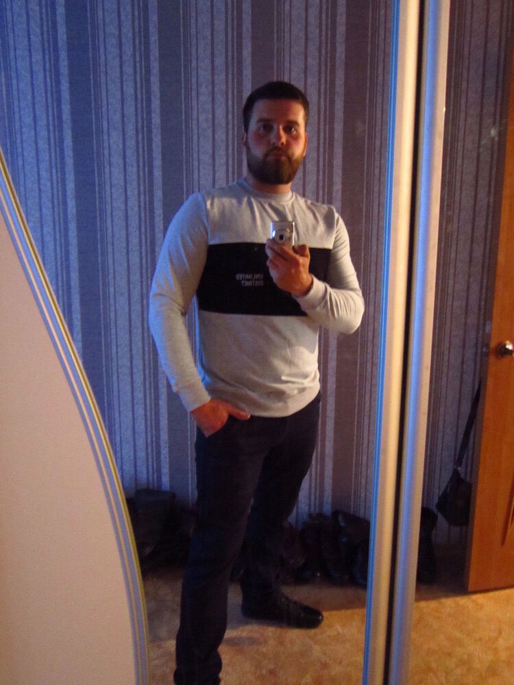 17575271  Victor, 31 ,    
