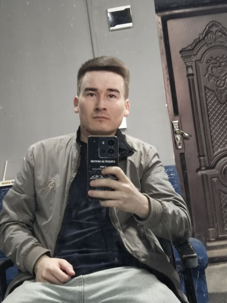 51350831  Arslan, 25 ,    