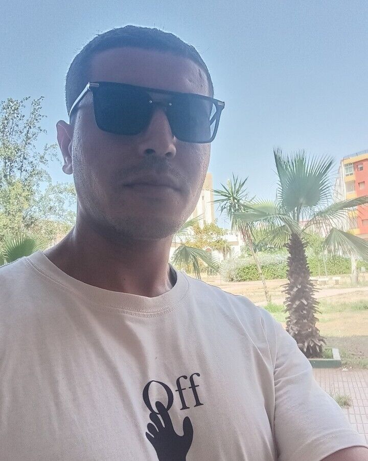  46533841  Reza, 31 ,    Kenitra-Gharb