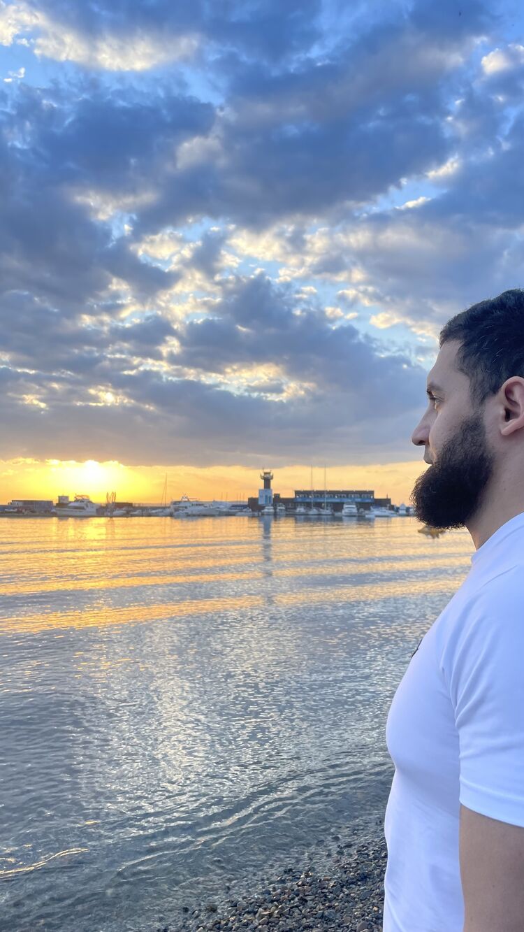  ,   Khurshed, 31 ,   ,   