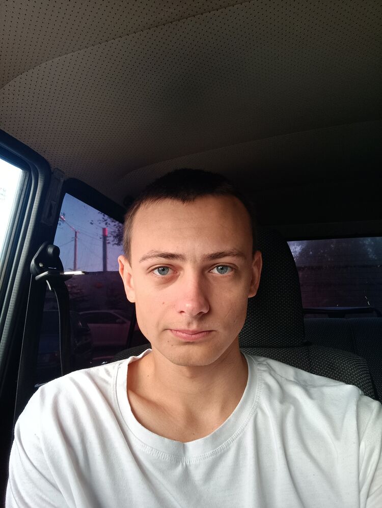  46970571  , 20 ,    