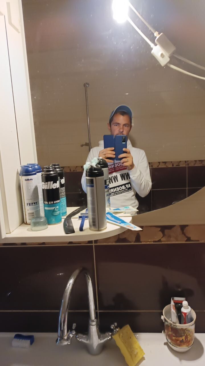  47831111  , 33 ,    