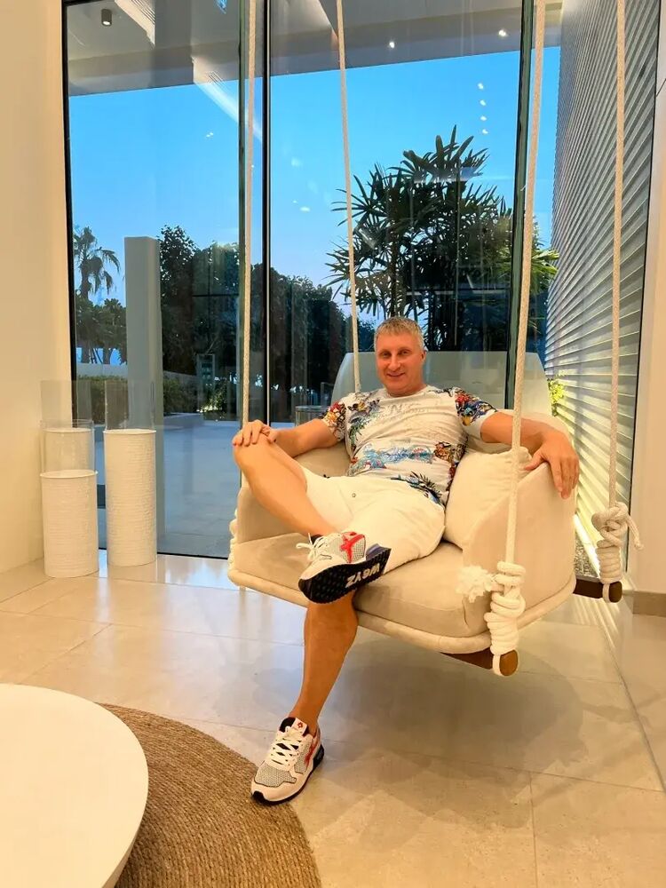 ���� 49680421 ������� Arthur james, 56 ���, ���� ���������� � Ar Ram