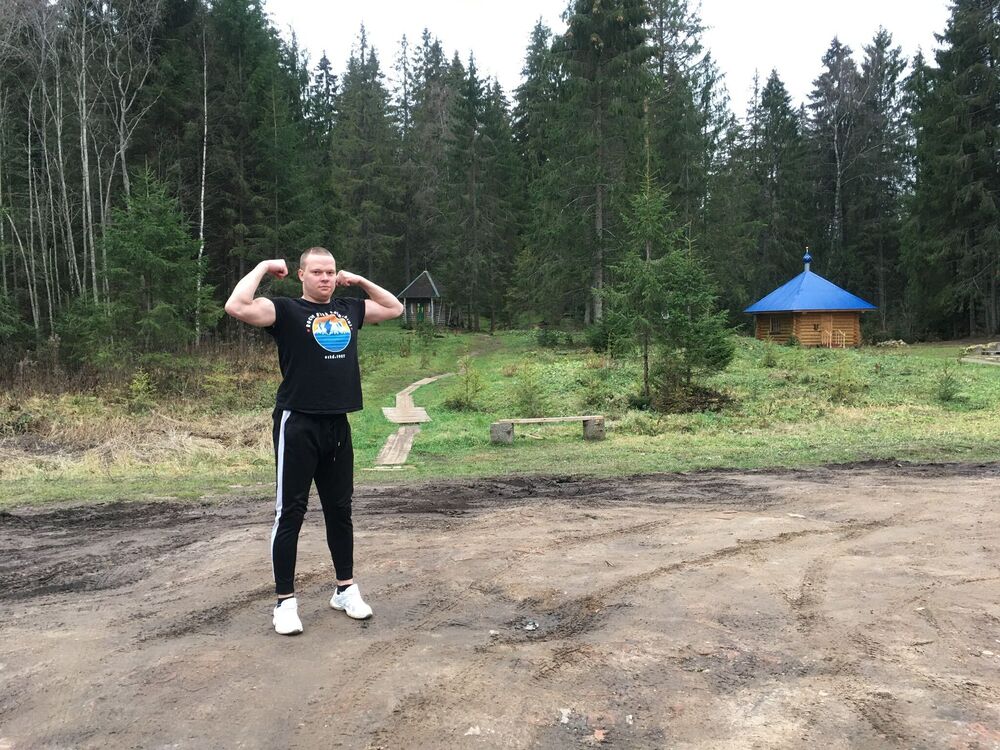  32181051  , 27 ,    