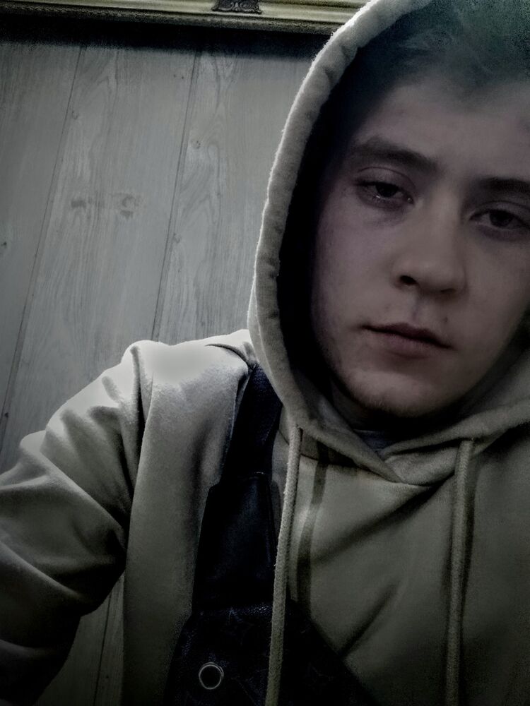  32368161  , 21 ,    