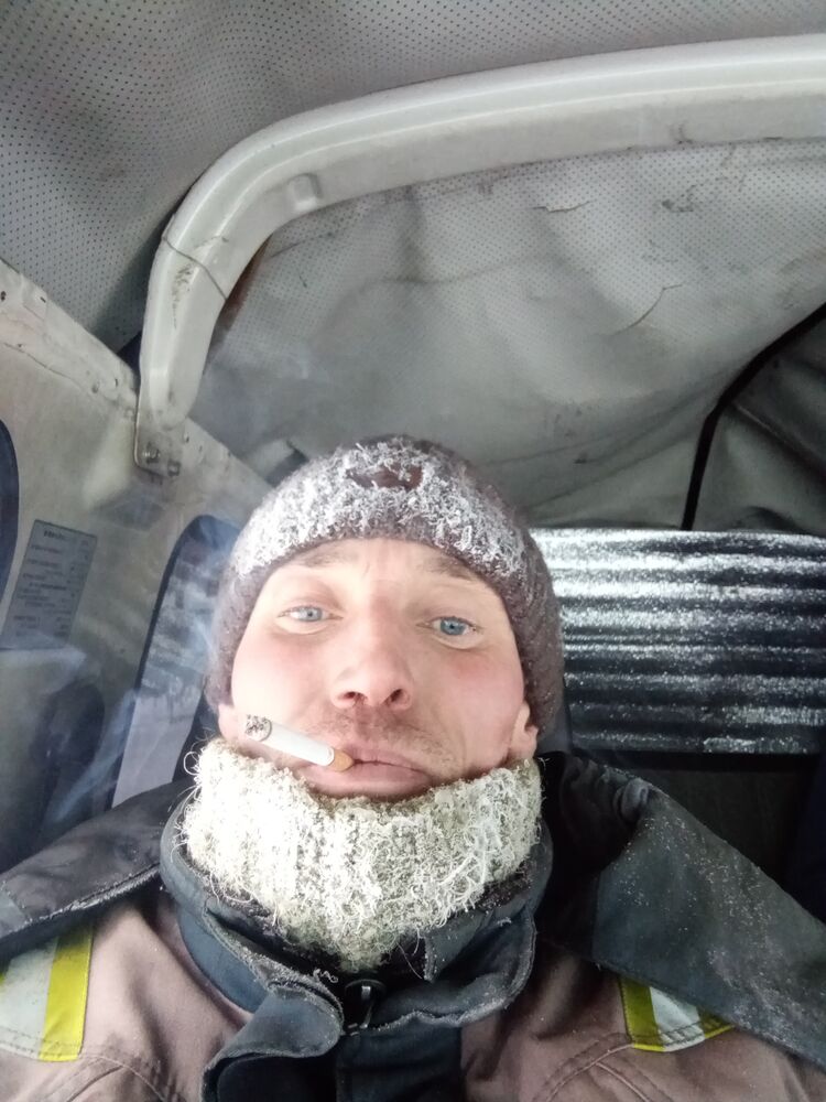  25022401  , 43 ,    