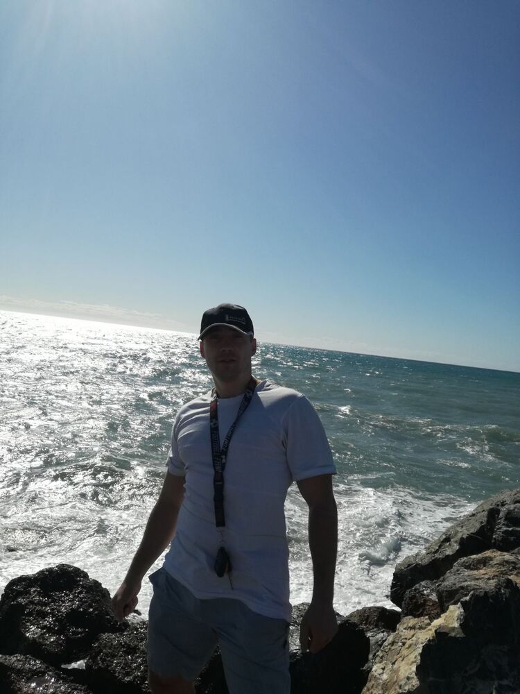  ,   Ihor, 37 ,   ,   