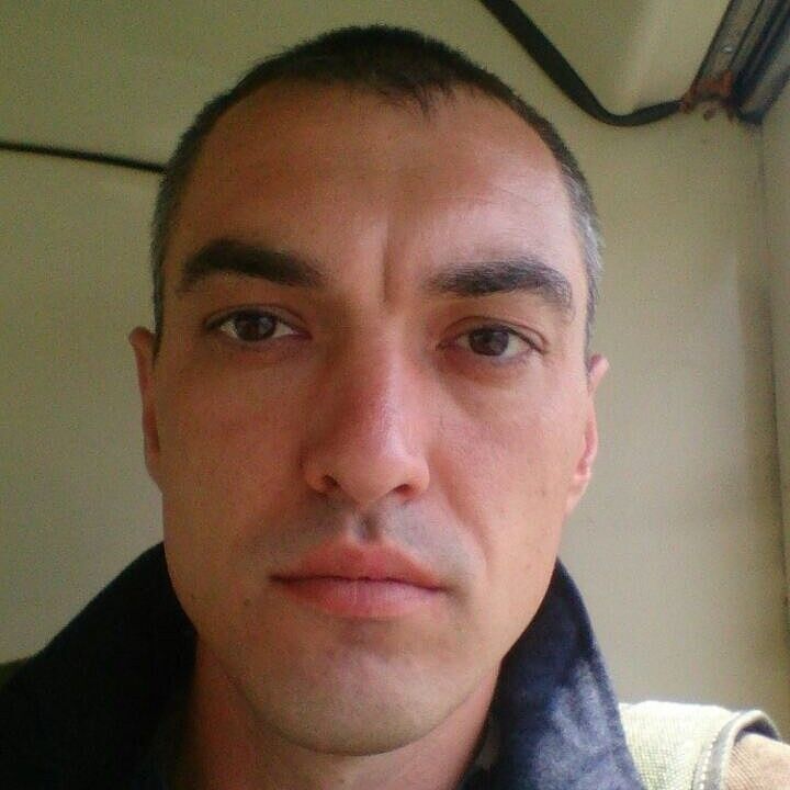  ,   Igor, 41 ,   