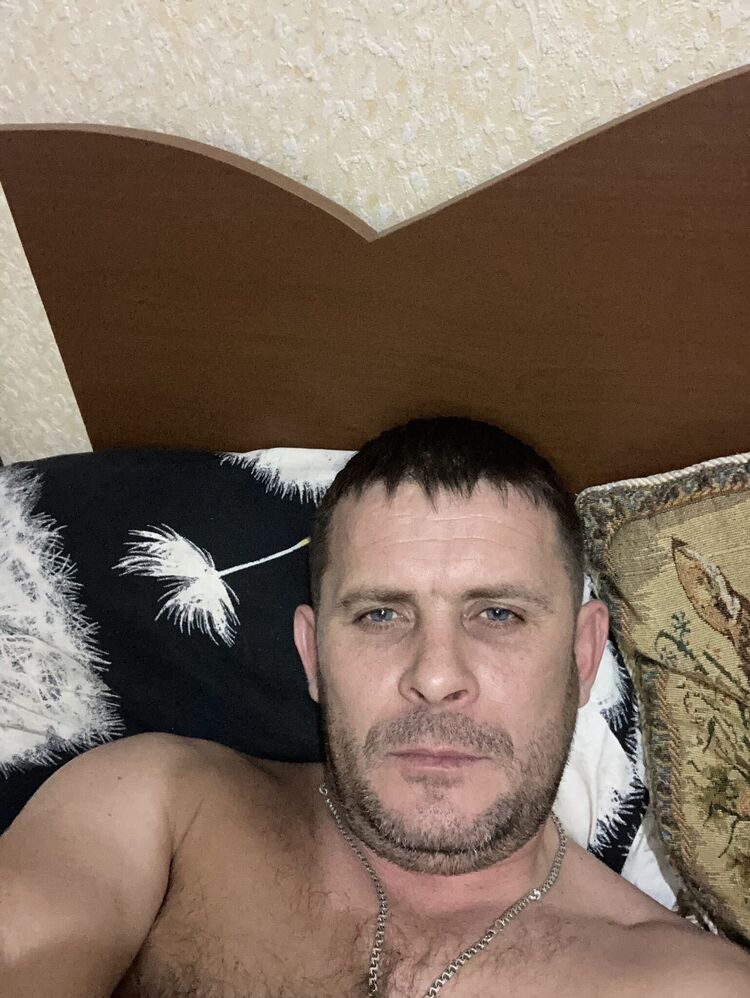  31974731  , 44 ,    