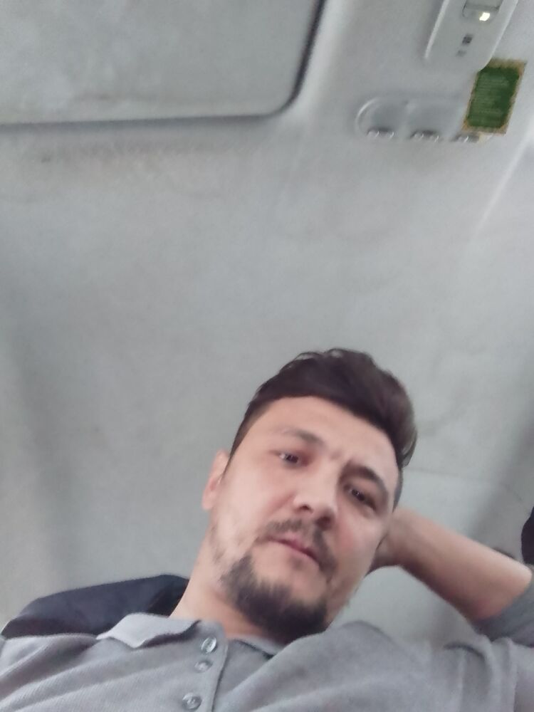  ,   Ali, 26 ,   ,   