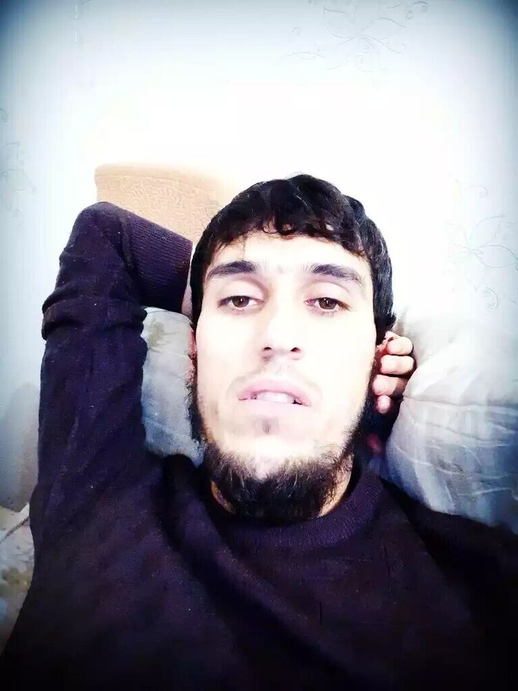  ,   Kurbon, 32 ,   ,   