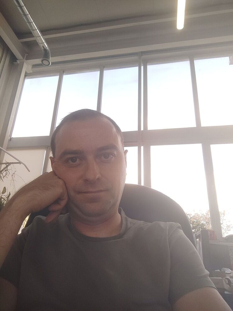  45443941  , 40 ,    