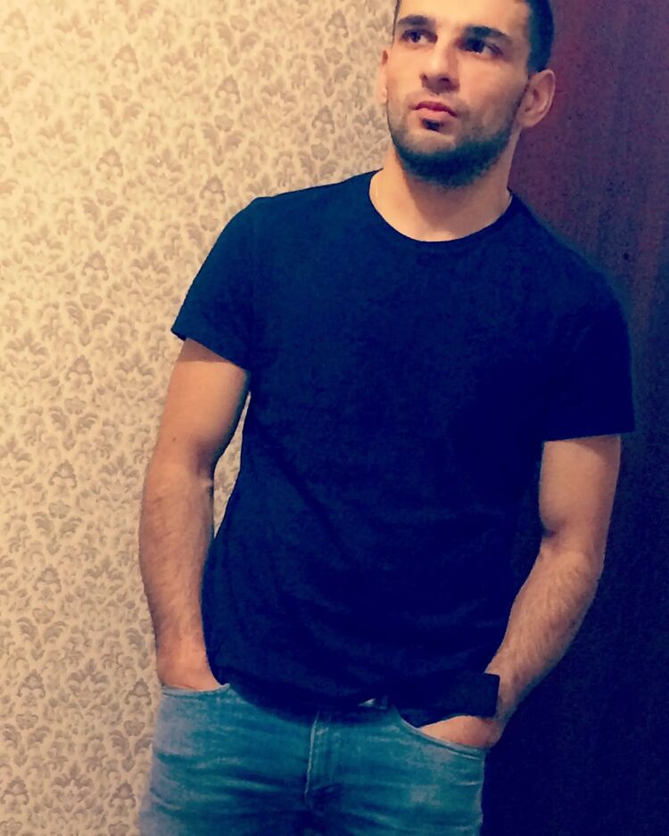  29681651  , 36 ,    