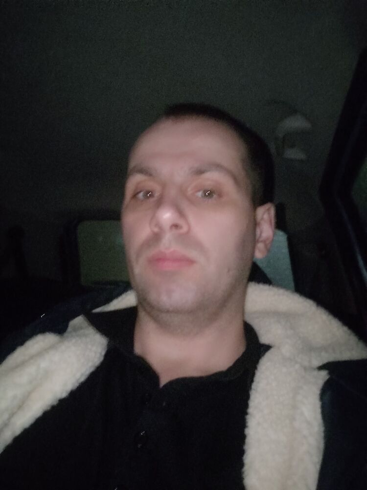  39178201  , 37 ,    