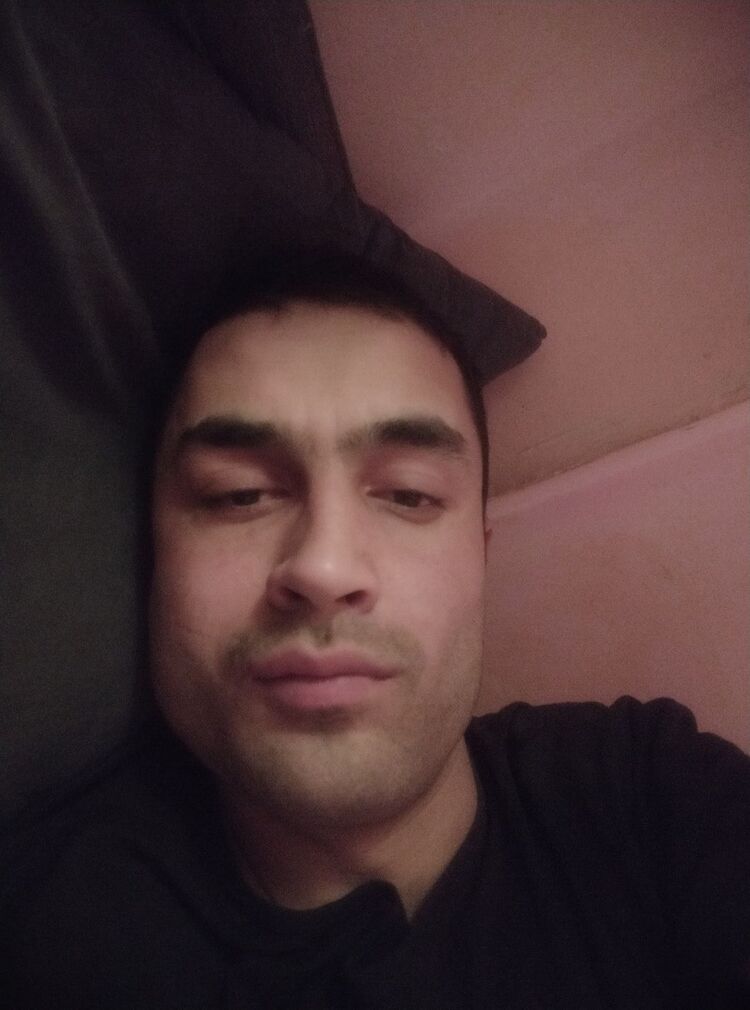  30227151  Shuhkrat, 25 ,    
