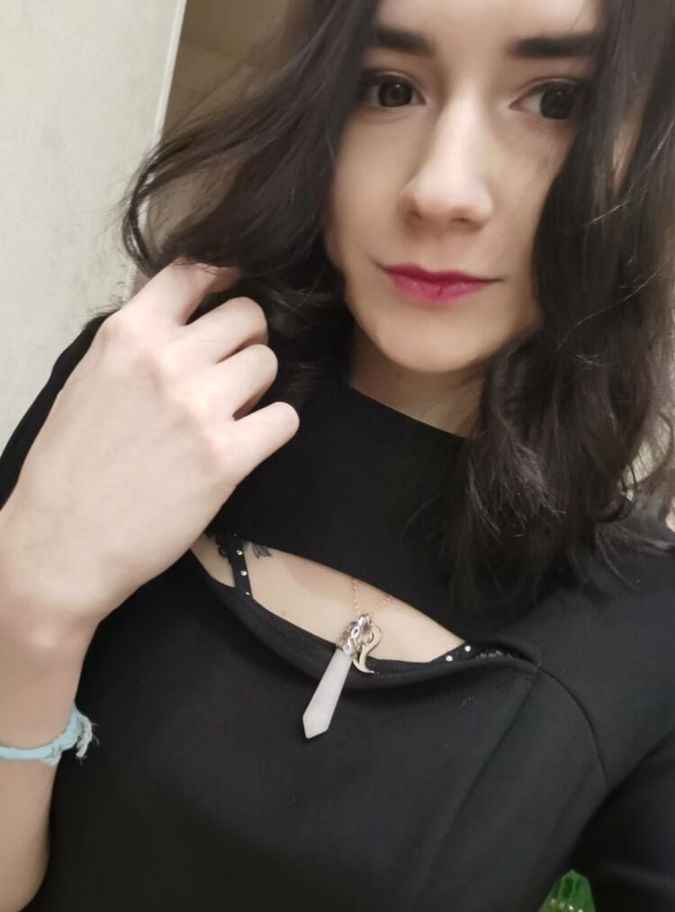  40647761  Nati, 25 ,    