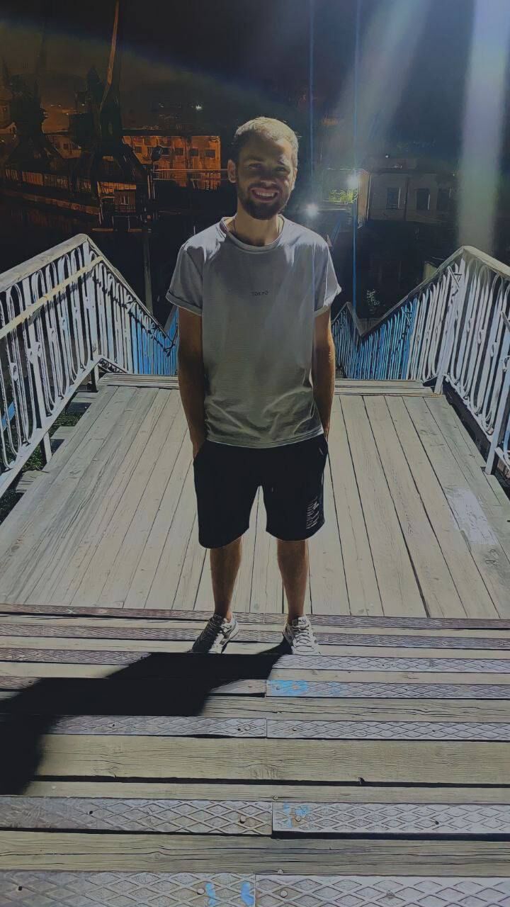  ,   Vlad, 27 ,   ,   