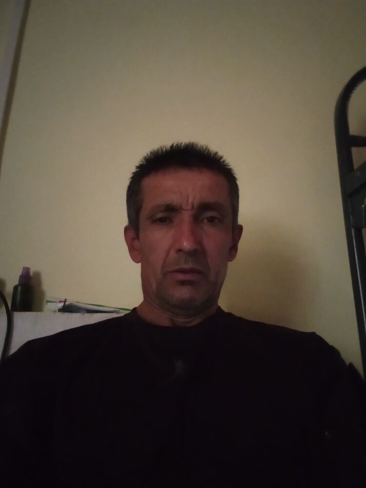  ,   Fanriddin, 52 ,   ,   
