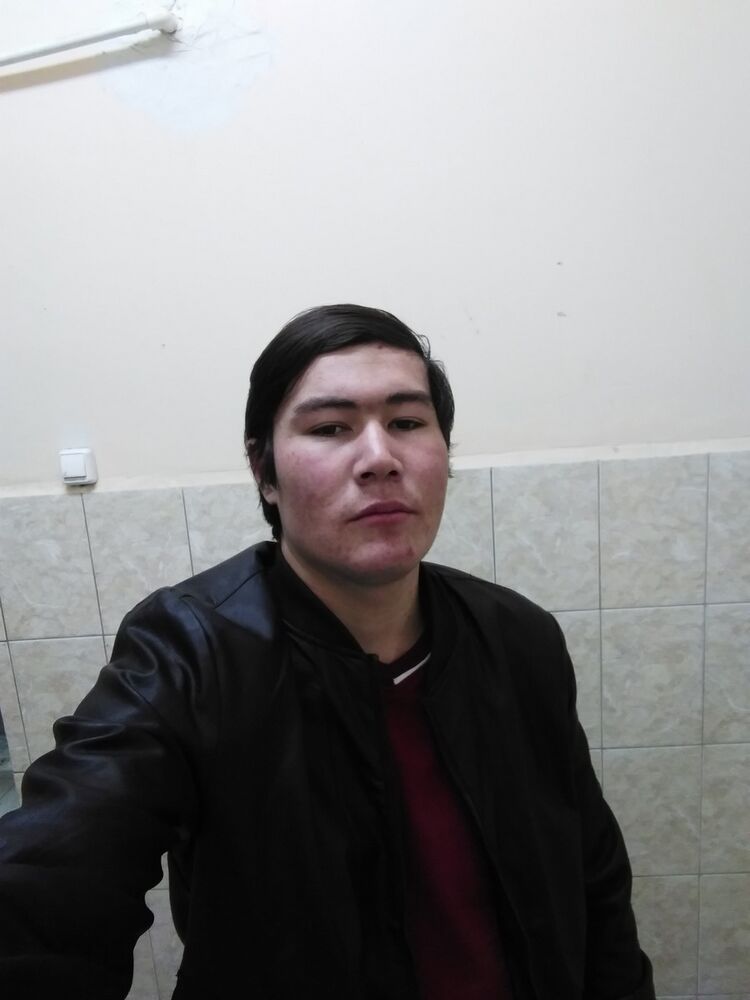  ,   Ali Tadjik, 23 ,   ,   , c 