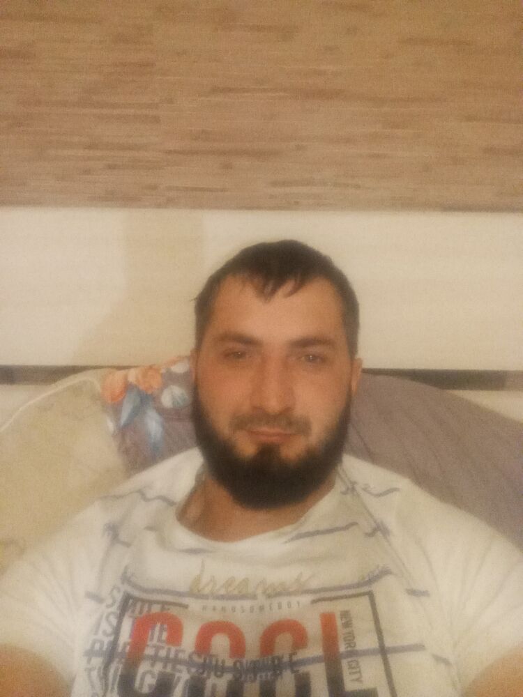  54223351  Murad, 37 ,    