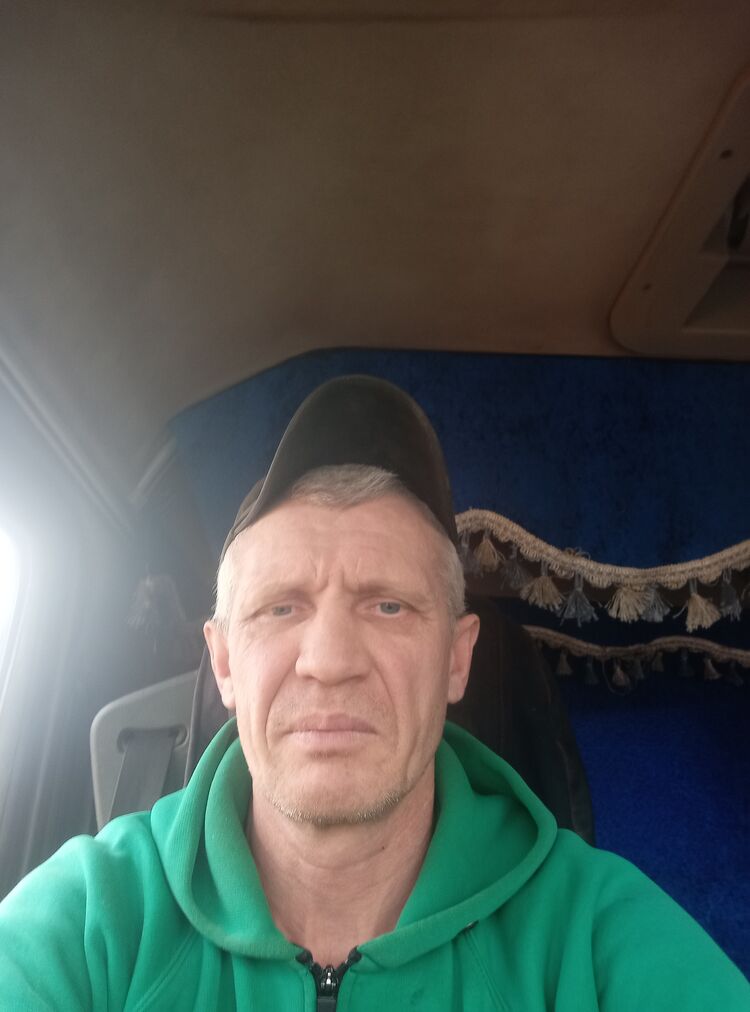  49430551  , 44 ,    