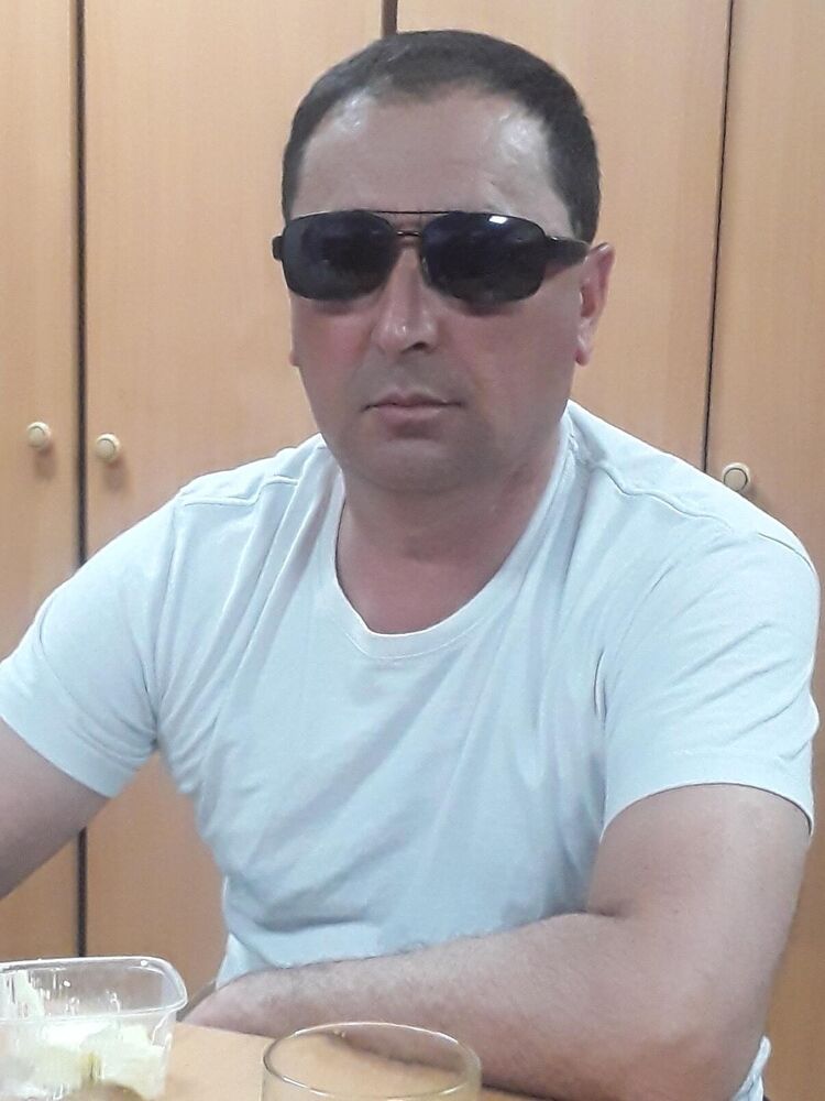  45648171  , 52 ,    