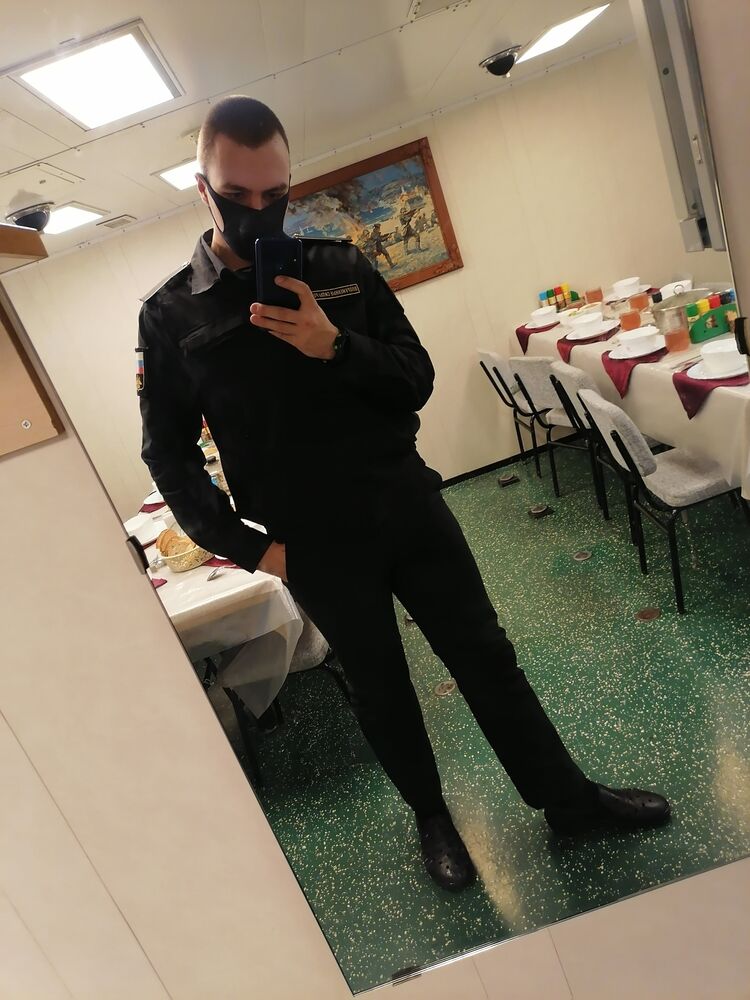  ,   Gosha, 22 ,   ,   