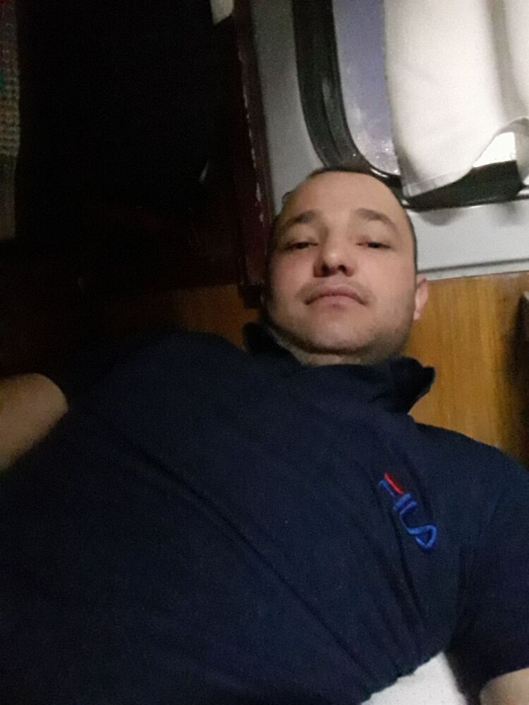  23608361  , 34 ,    