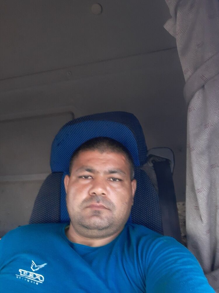  20647891  , 37 ,    