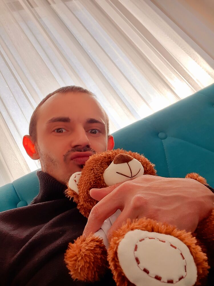  32443131  , 28 ,    --