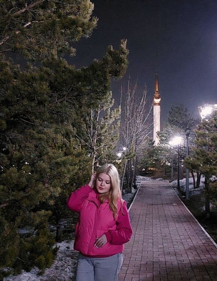 ���������� ��������, ���� ������� Eva, 21 ���, ������������ ��� ���������