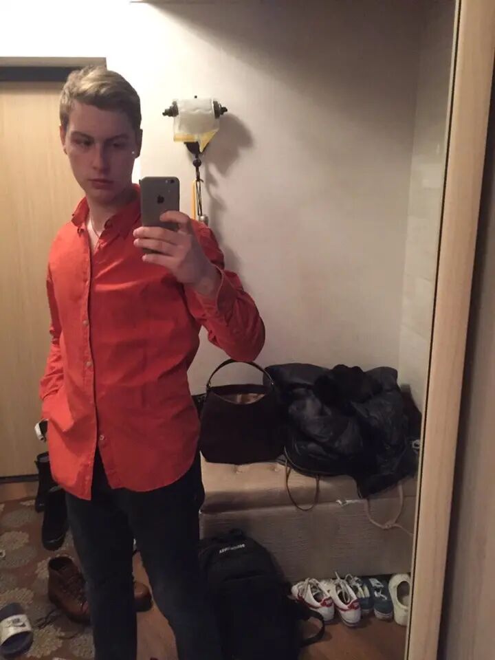 ,   Dimikash, 24 ,   ,   