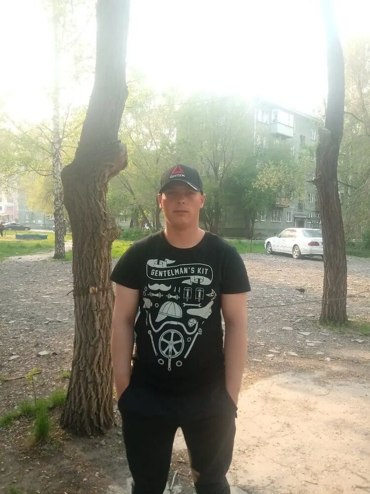  32085221  , 27 ,    