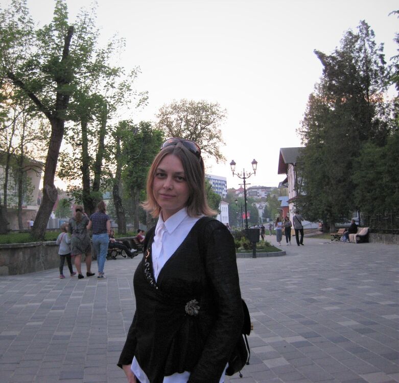  -,   Evgeni, 42 ,  