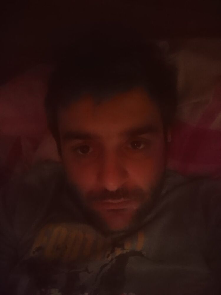  16611031  Vaxo, 37 ,    