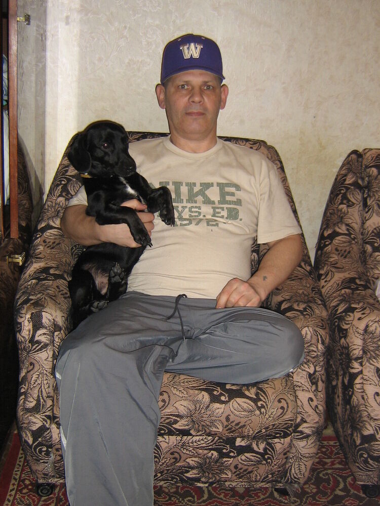  21285431  Sergey, 52 ,    