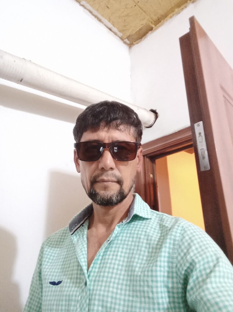  ,   Rustam, 47 ,   c , 