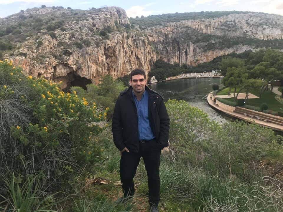  Chios,   , 38 ,   c 