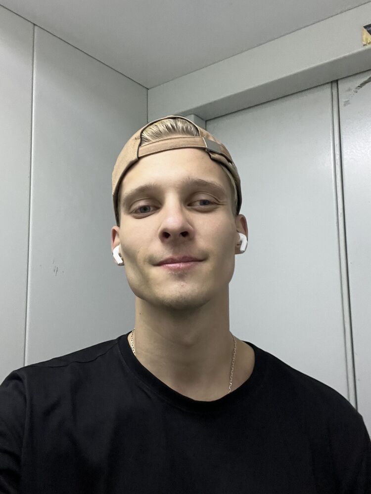  27495601  , 23 ,    -