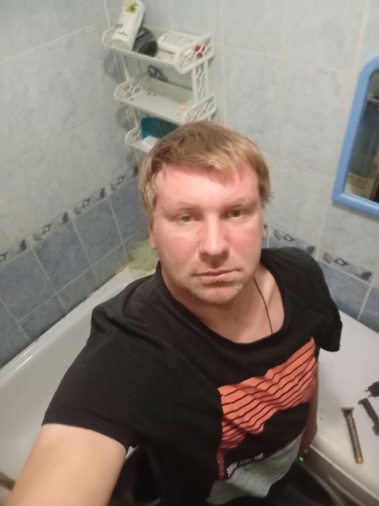  47214201  Andrey, 38 ,     