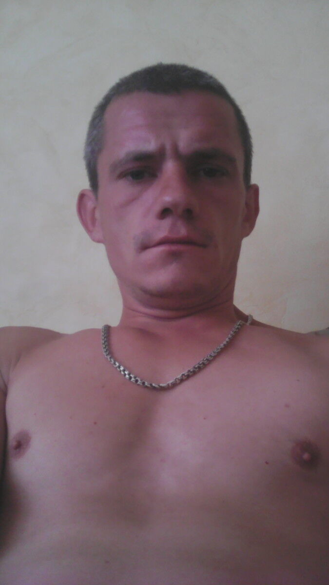  ,   Pavel, 41 ,   ,   , c 