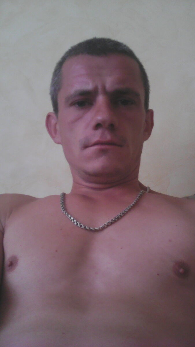  7926621  Pavel, 40 ,    